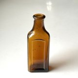 イギリス アンティークガラス アンバーカラー瓶 英国インテリア雑貨 (約高さ12.0cm) [EY8966]
