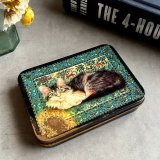 英国 1988年 イギリス ヴィンテージ 缶　HUNKYDORY DESIGNS　猫 Lesley Anne Ivory [UN2501B]