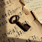 フランス アンティークキー 幸運と絆をつなぐ古鍵 チャンス・信頼・愛｜(約5.2cm) EW0820 [EW0820]など新着アップ