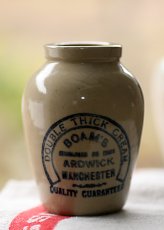 画像1: 〈イギリス〉1900年代 ブループリント BOAM CREAM 濃厚クリーム陶器ジャー (1)