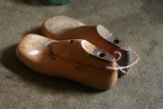 画像6: 〈ベルギー〉子供用　ブロカント木製靴型 (6)