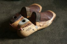 画像6: 〈ベルギー〉子供用　ブロカント木製靴型 (6)