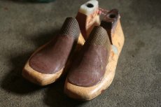 画像3: 〈ベルギー〉子供用　ブロカント木製靴型 (3)
