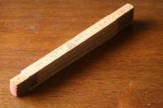 画像10: 〈ベルギー〉スウェーデン製ブロカント折りたたみ式木製ルーラー(定規) 両側cm目盛り、全長200cm (10)