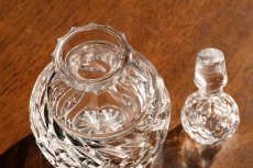 画像15: 〈イギリス〉 アンティーククリスタルガラスボトル ガラスキャップ付き (約高さ13cm) (15)