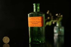 画像2: 〈イギリス〉ポイズンガラスボトル Syrup of Poppies （約高さ13.2cm）  (2)