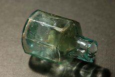 画像8: 〈イギリス〉1900年頃  英国ガラスインク瓶 英字ラベルRUBBER STAMPS オクタゴン (約高さ6.0ｃｍ) (8)