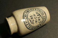 画像7: 〈イギリス〉MOBBERLEY CREAMERY 陶器ポット(約高さ10.4cm) (7)