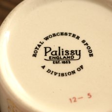 画像8: 〈Royal Worcester〉Palissy可愛い花々の手書き陶磁器BOX　 (8)