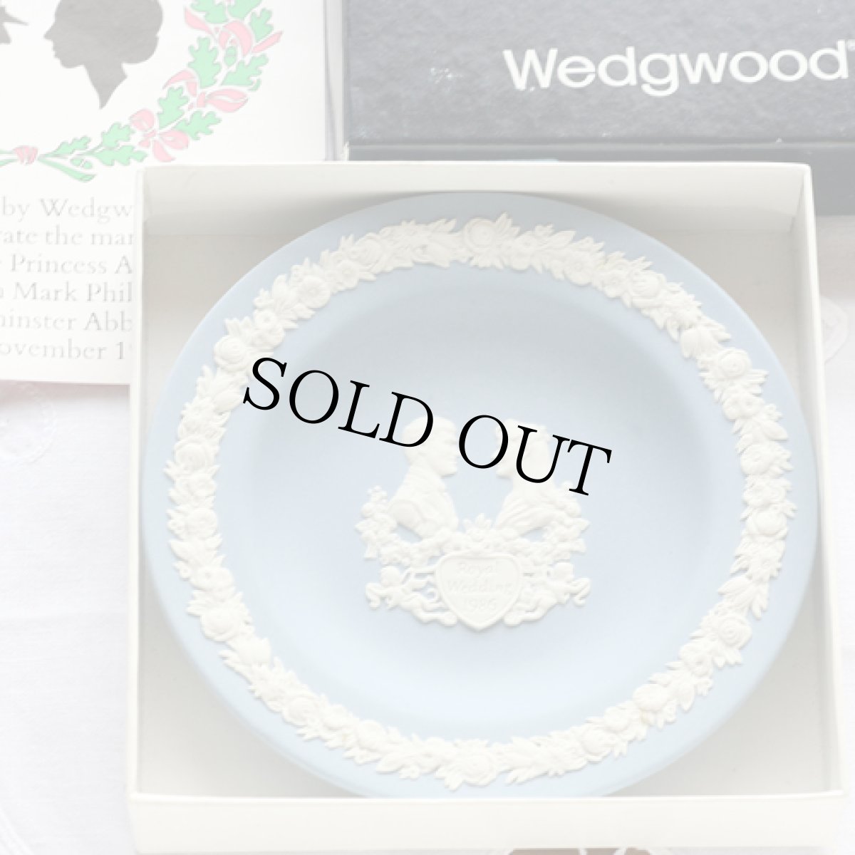 画像3: WEDGWOOD 1986年代ウエッジウッドジャスパー アンドルー王子とサラ・ファガーソンさんROYAL WEDDING箱付き (3)