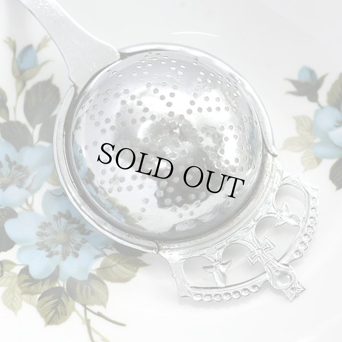 画像4: 〈イギリス〉エリザベス2世の戴冠式の記念のティーストレーナー (4)