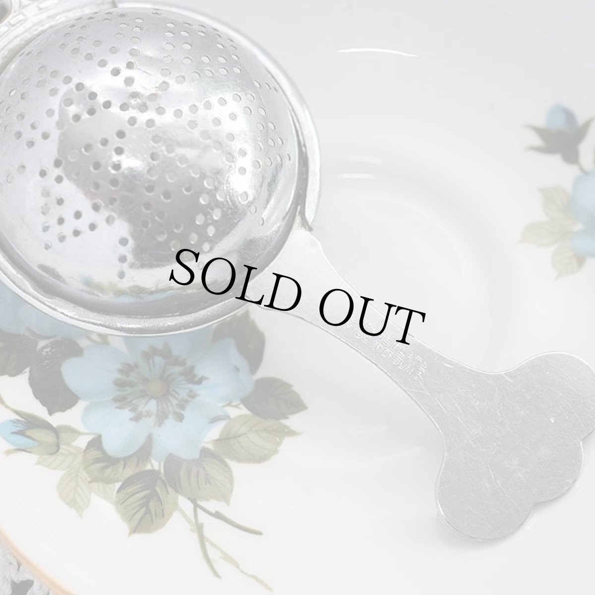 画像5: 〈イギリス〉エリザベス2世の戴冠式の記念のティーストレーナー (5)