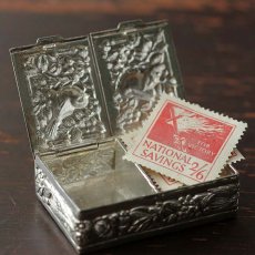 画像1: 〈イギリス〉1960年代 アンティークシルバー スタンプケース(切手入れ) (1)