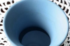 画像14: WEDGWOOD ウエッジウッド ジャスパーペールブルーフラワーベース(花瓶) (14)