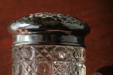 画像10: 〈イギリス〉チェスター1926年代 純銀製の銀細工モノグラムのガラス瓶 (10)