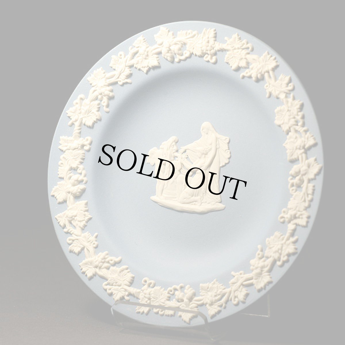 画像2: WEDGWOOD ジャスパー ペールブルートレイ　ギリシャ神話の世界 美しい女神さまたちと天使 (2)