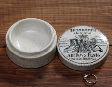 画像3: イギリス 1837-1901年代イギリス（連合王国）の国章ライオンとユニコーンのアンチョビペースト陶器ポット (3)
