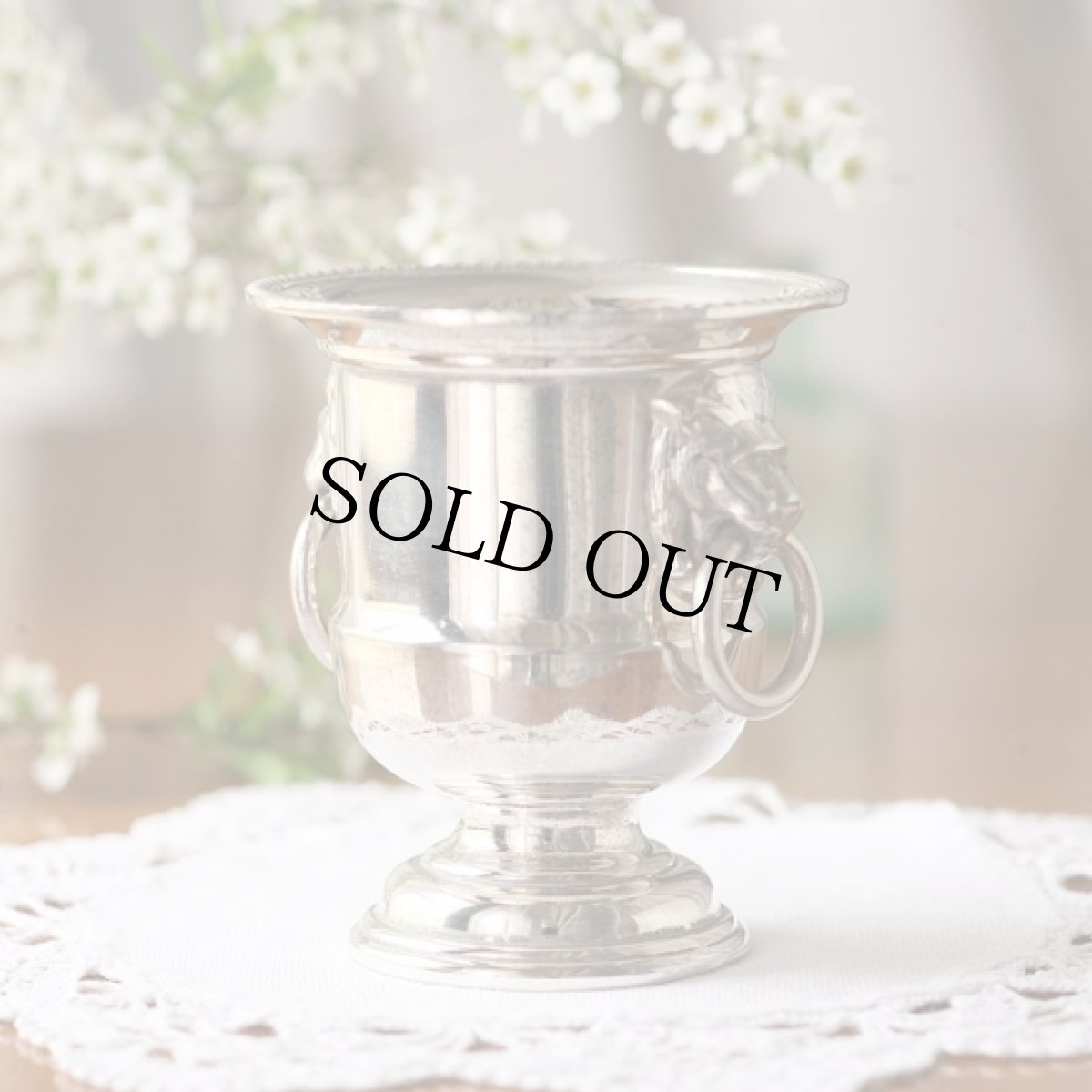 画像3: イギリス シェフィールド 1950年代 英国ヴァイナーVINERS社 シルバープレート ライオンのフラワーベース(花瓶) (3)