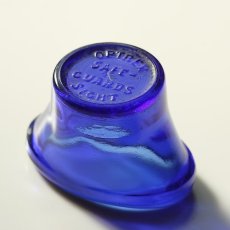 画像5: イギリス 1950s アンティークガラス アイカップ OPTREX SAFE-GUARDS SIGHT コバルトブルー (5)