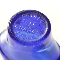 画像6: イギリス 1950s アンティークガラス アイカップ OPTREX SAFE-GUARDS SIGHT コバルトブルー (6)