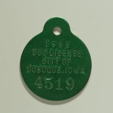 画像3: アメリカ 1988年 ヴィンテージ ドッグタグ 鑑札 DOG LICENSE アイオワ州ダビューク (3)