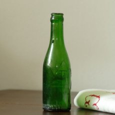 画像6: イギリス  アンティークガラス瓶  JEWSBURY & BROWN Ltd MANCHESTERボトル (約高さ19.5cm) (6)