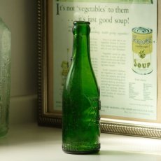 画像2: イギリス  アンティークガラス瓶  JEWSBURY & BROWN Ltd MANCHESTERボトル (約高さ19.5cm) (2)
