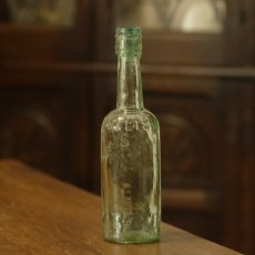画像3: イギリス アンティーク瓶 ガラスストッパー付き GOODALL BACKHOUSE&Co(高さ約23.5cm) (3)