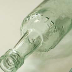 画像11: イギリス アンティーク瓶 ガラスストッパー付き GOODALL BACKHOUSE&Co(高さ約23.5cm) (11)