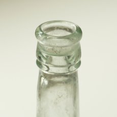 画像8: イギリス アンティーク瓶 ガラスストッパー付き GOODALL BACKHOUSE&Co(高さ約19.5cm) (8)