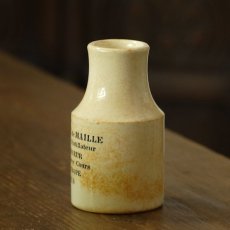 画像2: イギリス MOUTARDE de MAILLE マイユのマスタード 陶器ボトル (約 高さ11.2cm) (2)