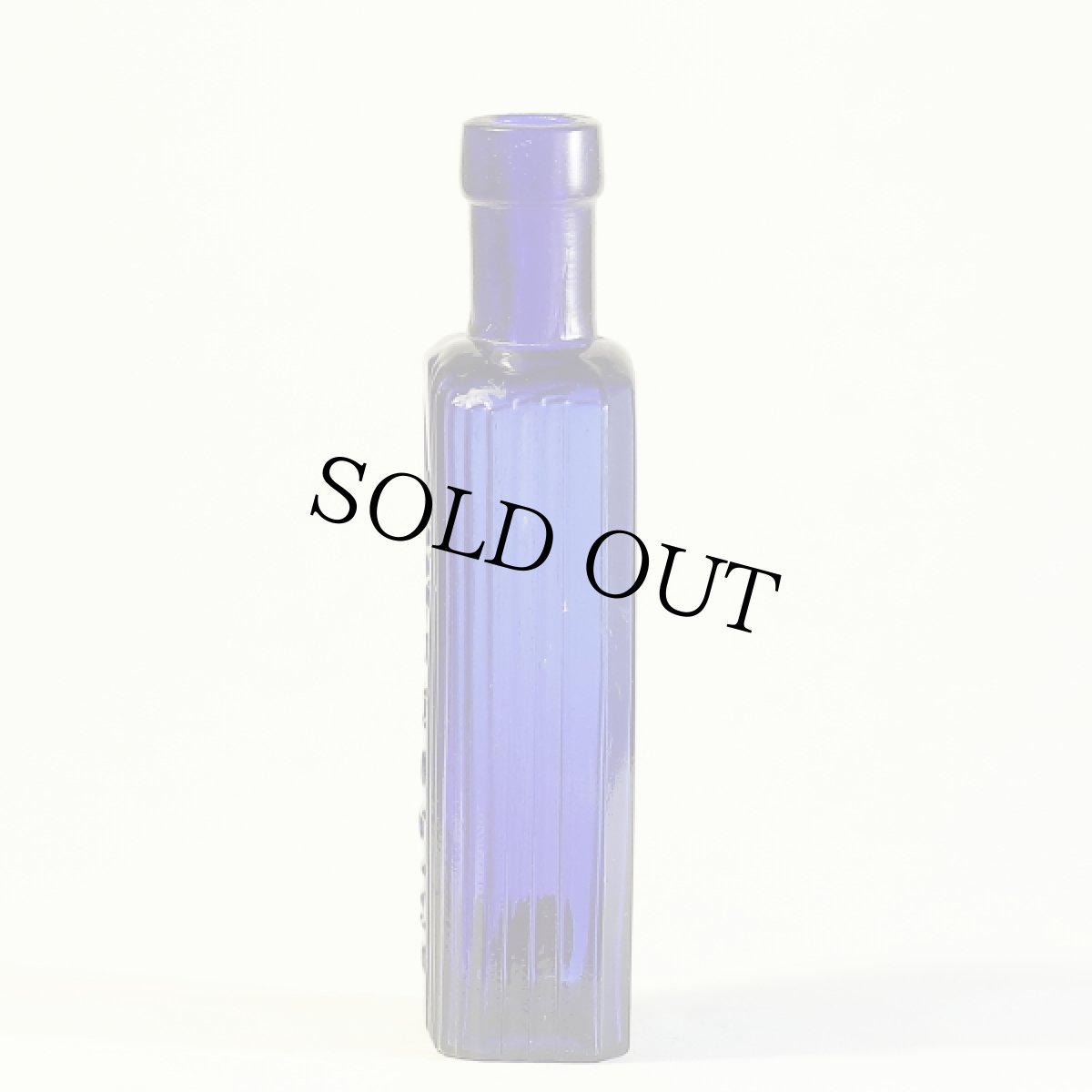 画像3: イギリス 古い瓶 ポイズンガラスボトル コバルトブルー（約高さ11.5cm） (3)