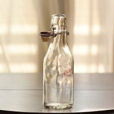 画像2: イギリス 締め栓ストッパー付き古いガラス瓶 KILNER (高さ約20.0cm) (2)