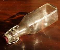 画像7: イギリス 締め栓ストッパー付き古いガラス瓶 KILNER (高さ約20.0cm) (7)