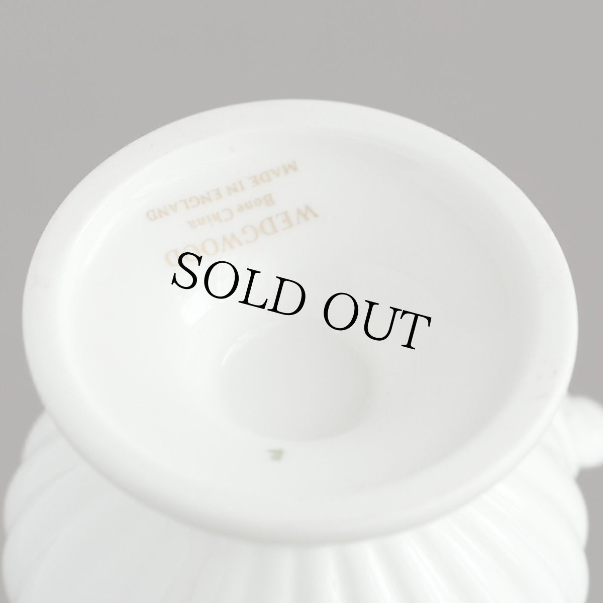 画像6: イギリス 1970-80s ウェッジウッド WEDGWOOD クレメンタイン URNスタイルの花瓶フラワーベース (6)