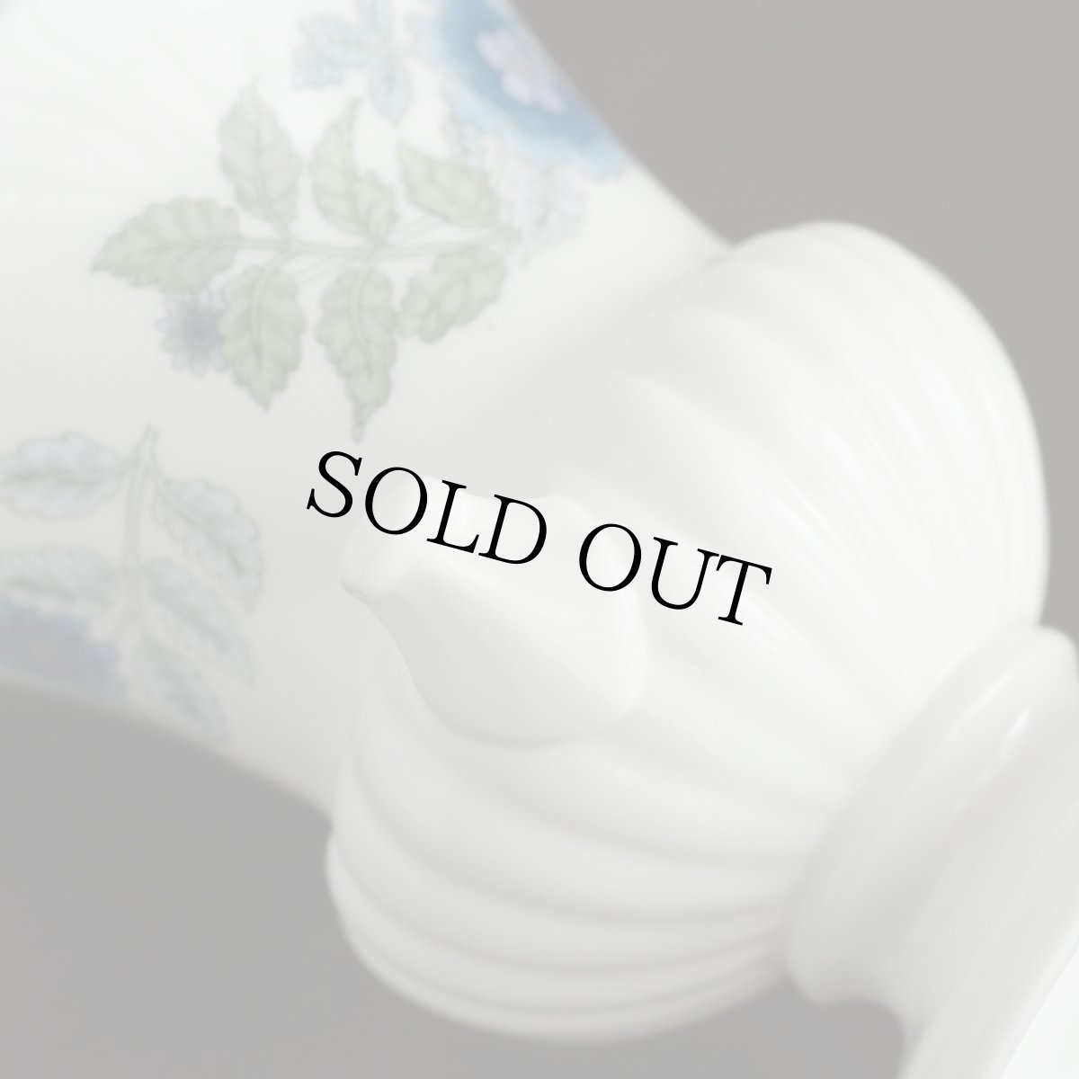 画像5: イギリス 1970-80s ウェッジウッド WEDGWOOD クレメンタイン URNスタイルの花瓶フラワーベース (5)