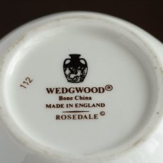 画像7: ウェッジウッド 1981-1993 ローズデール ぽってりしたフォルムの花瓶 フラワーベース (7)