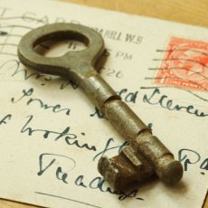 画像3: ドイツ アンティークキー 古い鍵 約7.8cm (3)