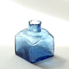 画像1: イギリス アンティーク雑貨 ガラス ヴィクトリアンインク瓶 (約 高さ4.9cm) (1)