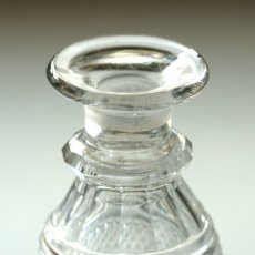 画像3: イギリス 1940-1970年代 アンティーク クリスタルガラスボトル(約15.2cm) (3)