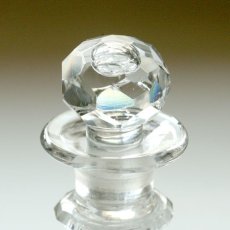 画像2: イギリス 1940-1970年代 アンティーク クリスタルガラスボトル(約15.2cm) (2)