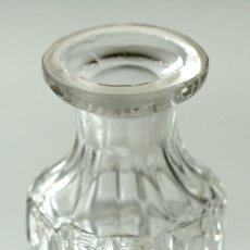 画像3: イギリス 1940-1970年代 アンティーク クリスタルガラスボトル(約14.9cm) (3)