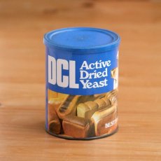 画像1: イギリス ヴィンテージ缶 DCL Active Dried Yeast (1)