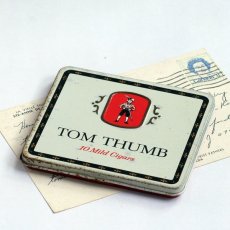 画像1: (在庫2)イギリス ヴィンテージ缶 TOM THUMB タバコ缶 (1)