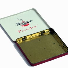 画像2: (在庫0/2)イギリス ヴィンテージ缶 Picador タバコ缶 (2)