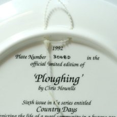 画像9: イギリス 1992 個別番号3068D ウェッジウッド Ploughing' COUNTRY DAYS コレクタープレート 飾り皿 直径20.3cm (9)