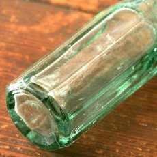 画像5: イギリス アンティーク ガラス瓶  (約 高さ19.2cm) (5)