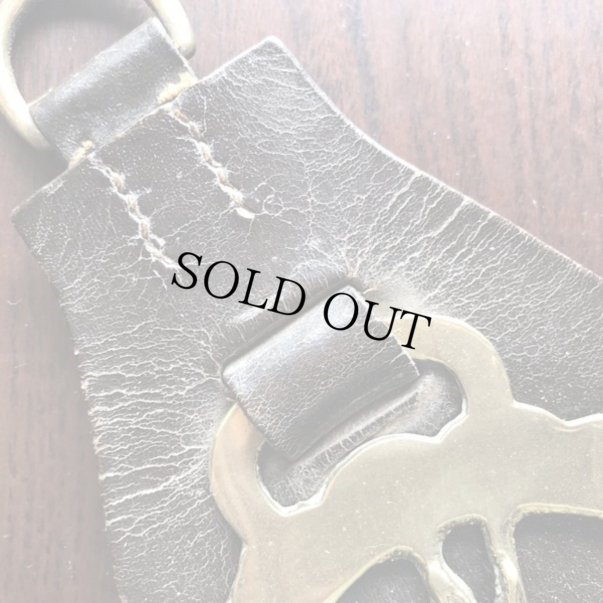 画像6: イギリス アンティーク真鍮 馬具飾り3個（ホースブラス）と革ベルト付きセット (6)