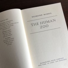 画像5: アメリカ ヴィンテージ洋書 古書 本 THE HUMAN ZOO by DESMOND MORRIS (5)