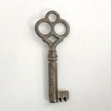 画像3: アメリカ アンティークキー バレル型 古い鍵 Barrel Skeleton Key 約5.8cm EY6354 (3)